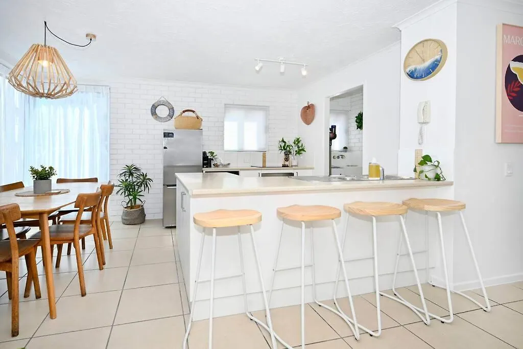 Apartment Kings Beach - Beachfront Bliss Caloundra Australia